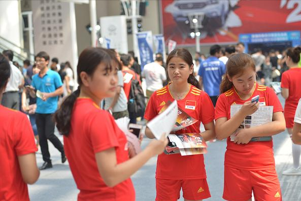 上海这2所大学毕业证一文不值，臭名昭著，早已被全面点名曝光