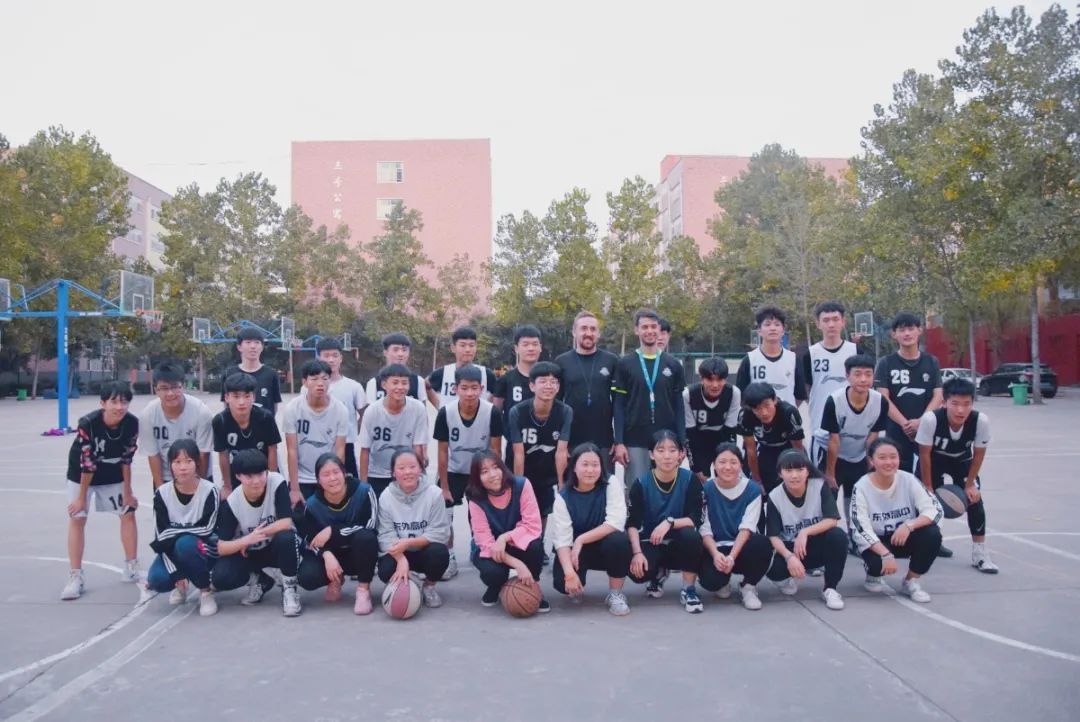 东外高中部2020秋季招生解疑