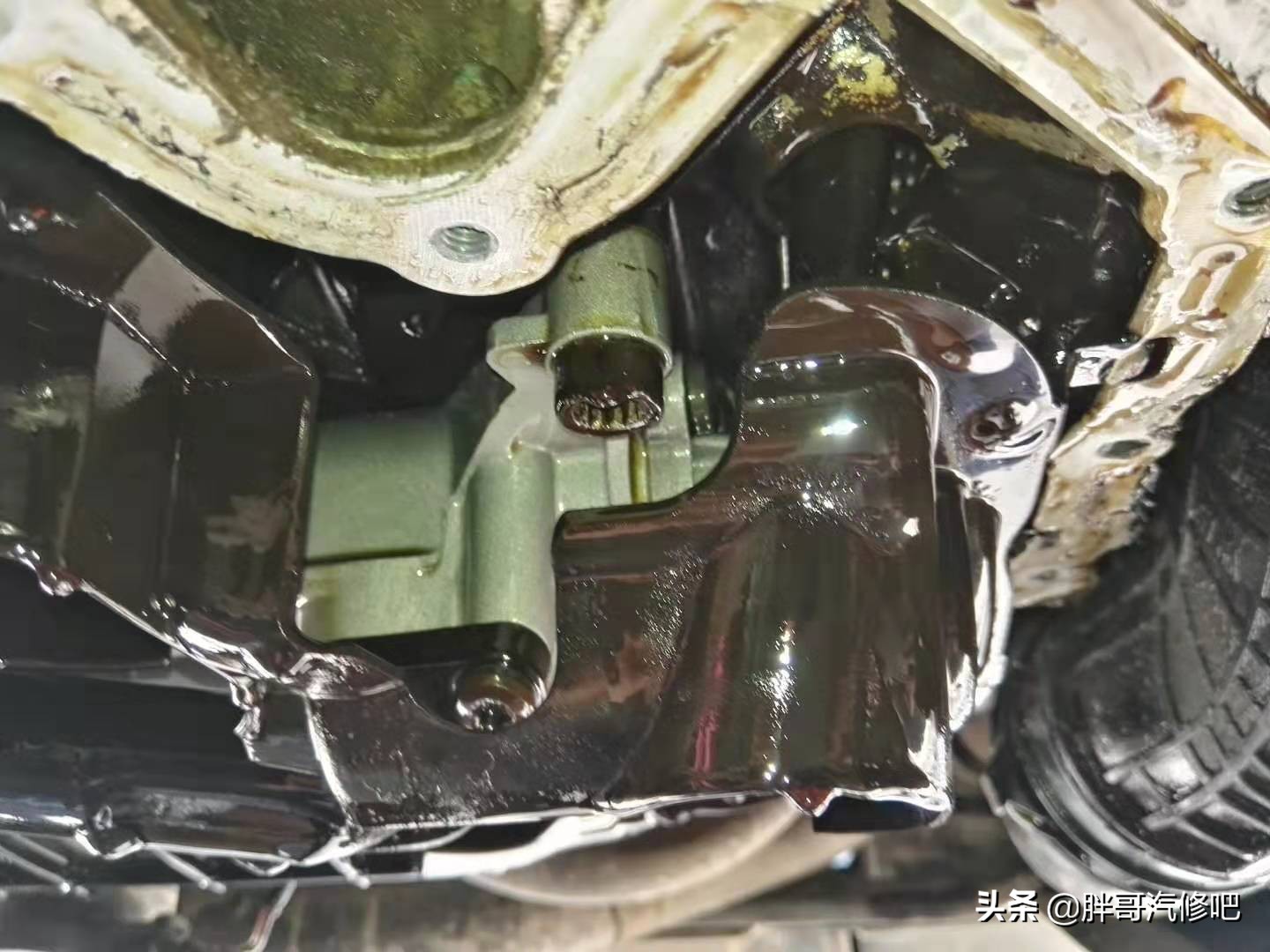 途观机油压力低报警，胖哥分享维修过程