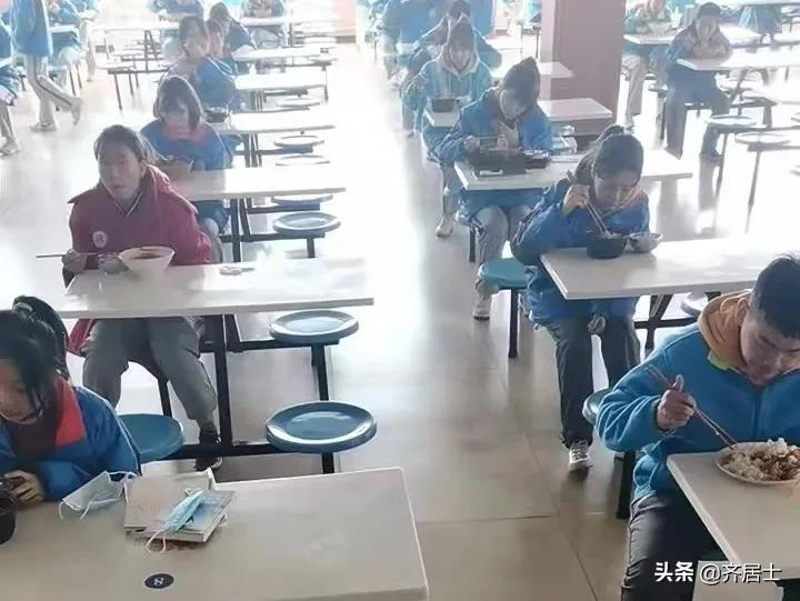 陕西师范大学平凉实验中学扎实开展疫情防控工作