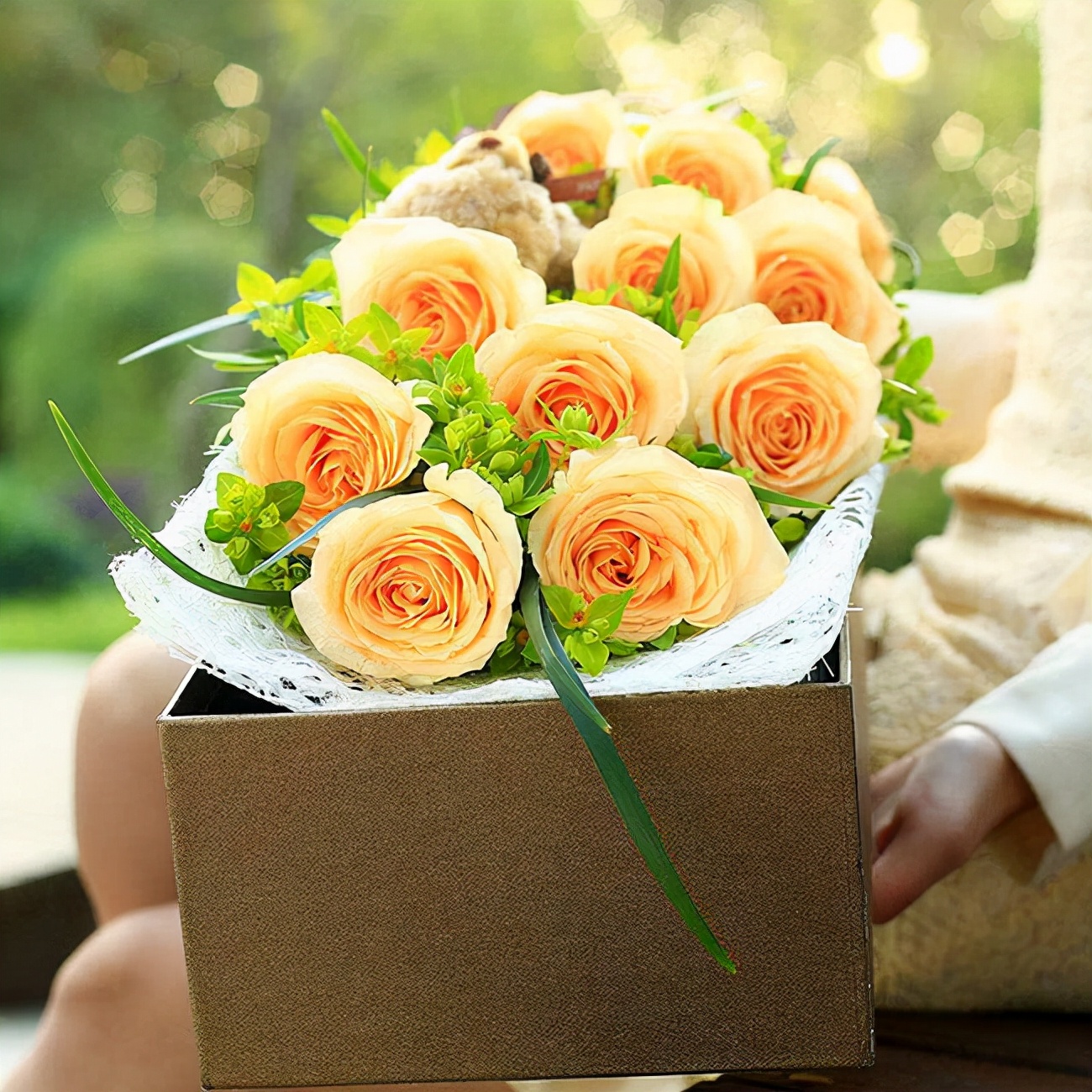 香槟玫瑰花语代表着?对爱专一,不会轻言的放弃爱情_达一风水网