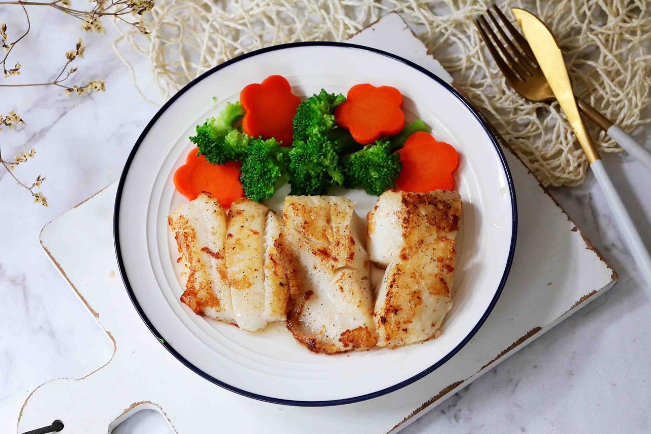 上桌秒光的香煎比目鱼，这个冬日别再错过啦