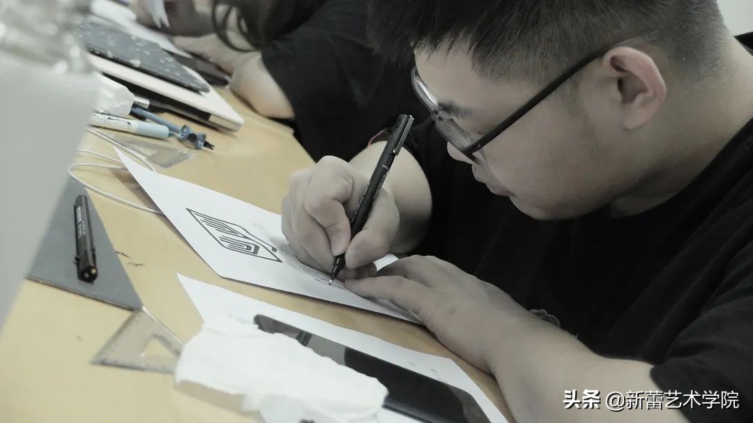 新蕾艺术设计考研/决胜艺术考研，从新蕾走进北印