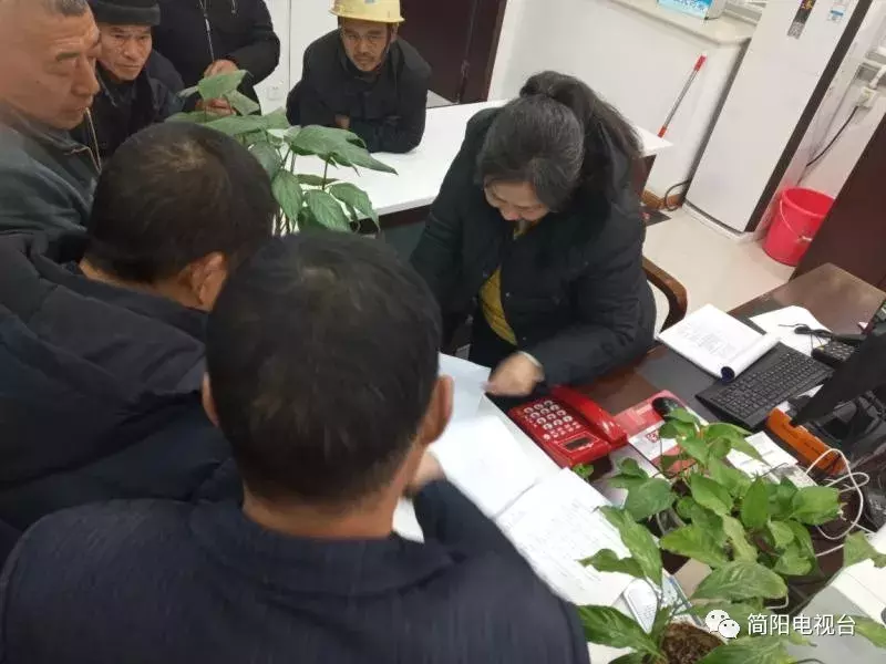 曝光！涉案金额800余万元！关乎7个群体案件！简阳民工讨薪这样解决~