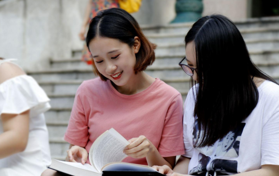 国内研究生院排行榜出炉，哈工大表现亮眼，清华北大无缘榜首