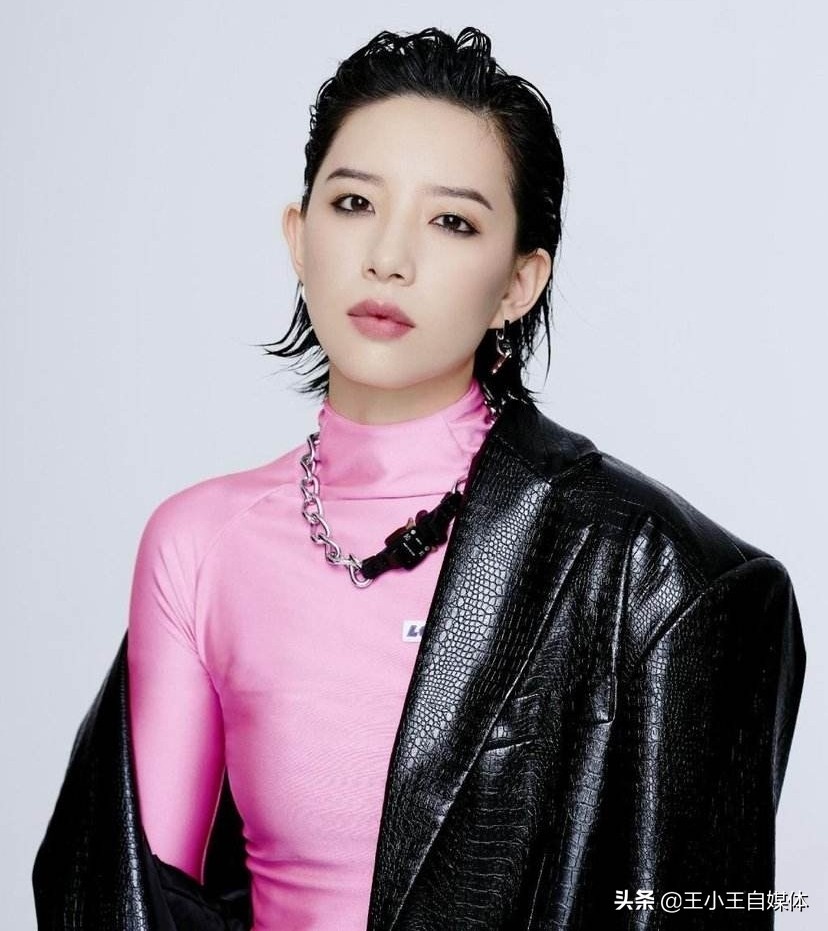 11届快女现状，冠军无人问津，四蛋意外翻红，刘忻依然坚持梦想