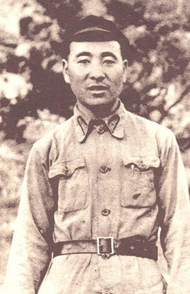 十大元帅1933年谁排名最高：聂荣臻不输于林彪，贺龙只能排在第九