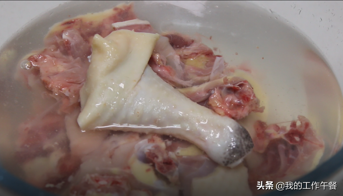 鸡汤放什么材料煲汤好喝（6种食材搭配鸡炖汤）