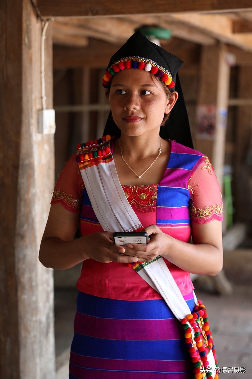 德昂族服饰(探访云南特有少数民族之:德昂族)
