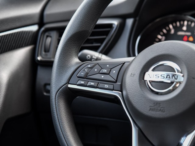 年终“放价”，日产奇骏跌至15.9万，比本田厚道，抢CRV“饭碗”