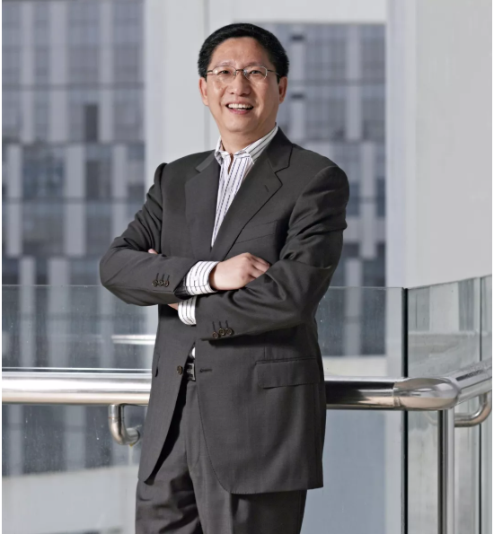 获党中央表彰，填补国内空白，上榜福布斯！这9位董事长都来自四川大学！