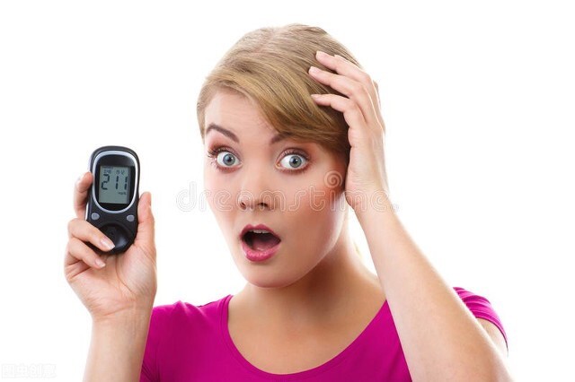 视力下降了，不一定是老花眼，可能是这几种疾病的信号
