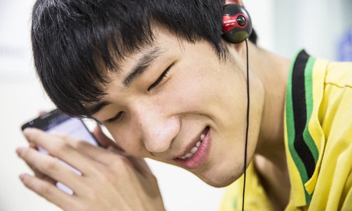 对于视障者来说，我们常用的这些 App 可能并不友好