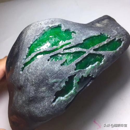 翡翠第一课:缅甸各场口翡翠原石的特点(注胶翡翠) 第19张