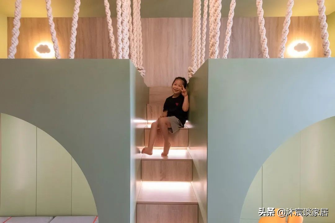 她家堪称“整容式”改造，利用动态卡座让65㎡实现三室，太赞了