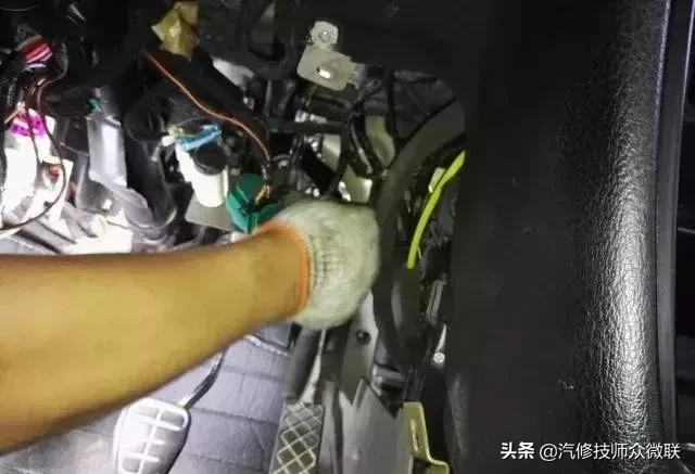 大众捷达仪表报EPC故障灯,发动机加上不油维修实例