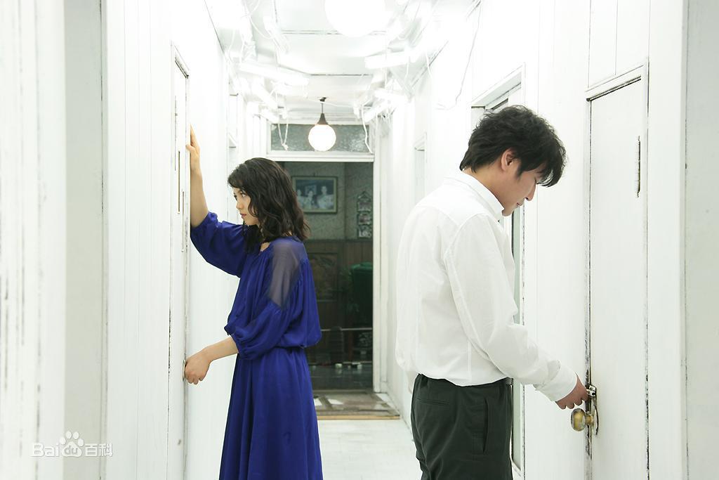 《蝙蝠》︱ 欲望与救赎的黑色书写