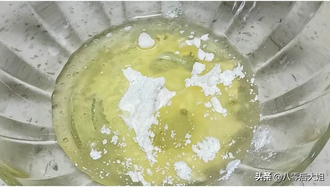 咸煎饼的做法和配方（手把手教你做咸煎饼好吃还不腻）