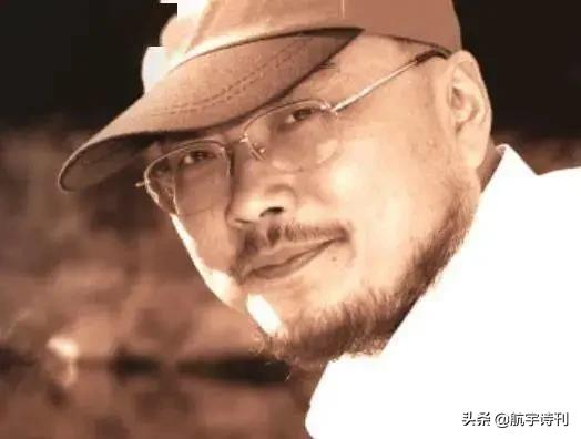 「国庆节特刊」欧震诗歌：赞 美