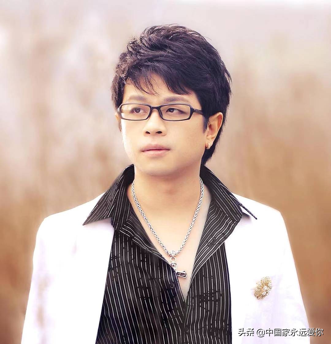 王强：秋天不回来