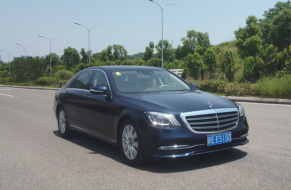 奔驰320i(试驾丨不止于乘坐享受) - 四帝国车市
