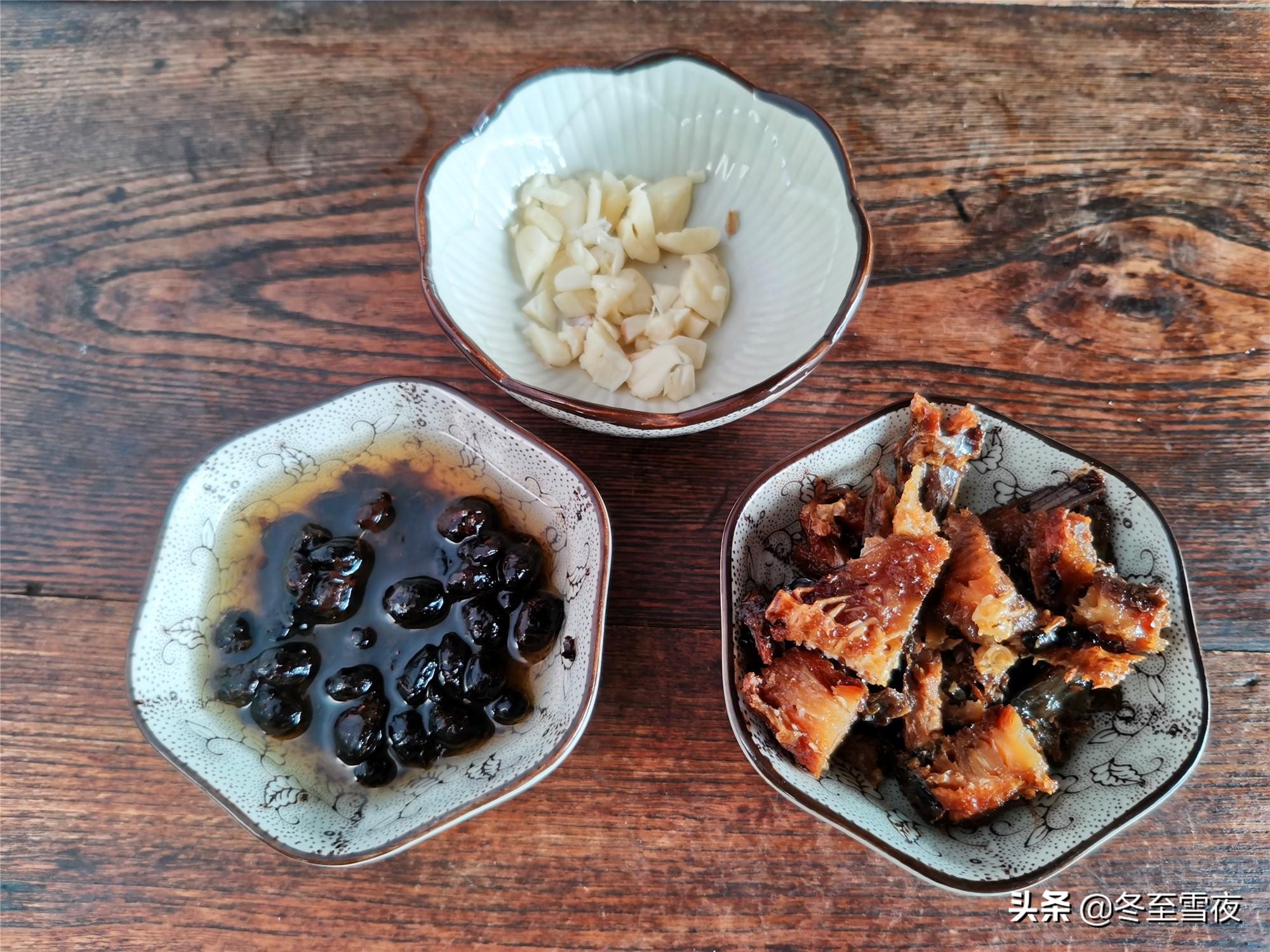 豆豉鲮鱼油麦菜的做法大全（家常豆豉鲮鱼油麦菜步骤窍门）