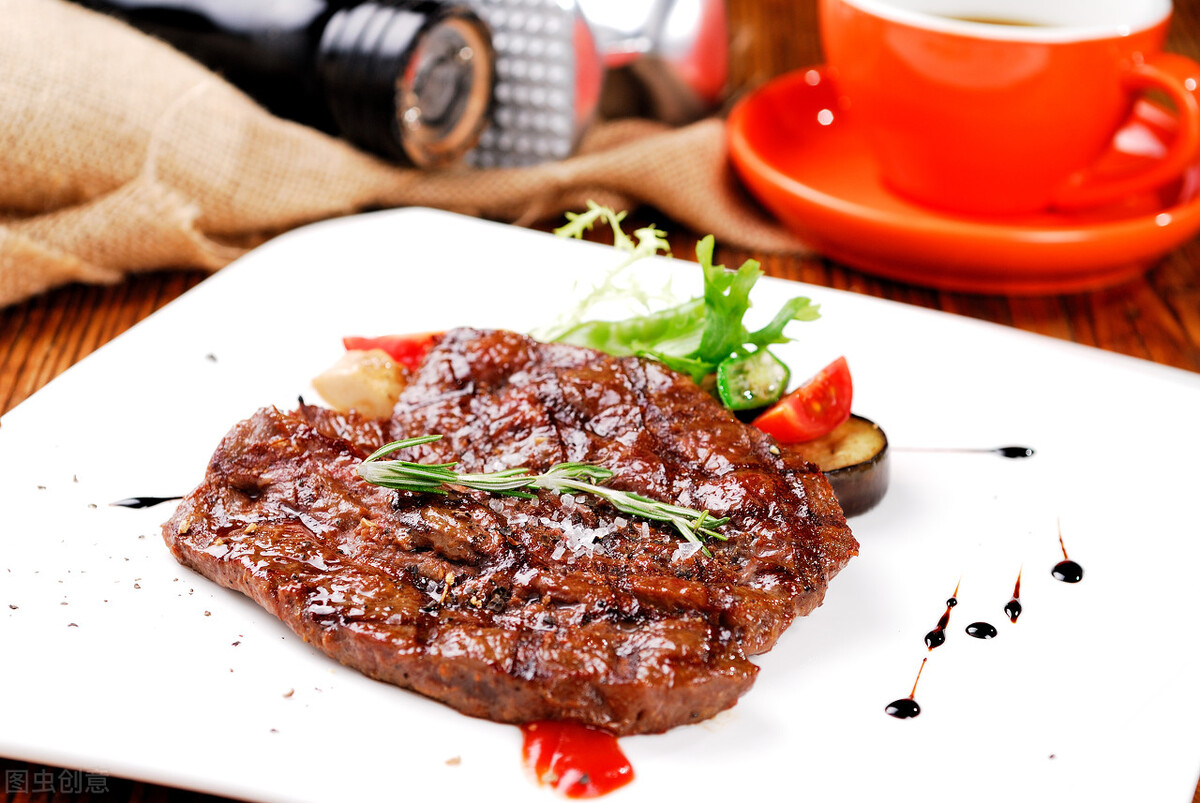 壹健康经验：牛排怎么煎才嫩又不生硬？牛排7分熟要煎多久
