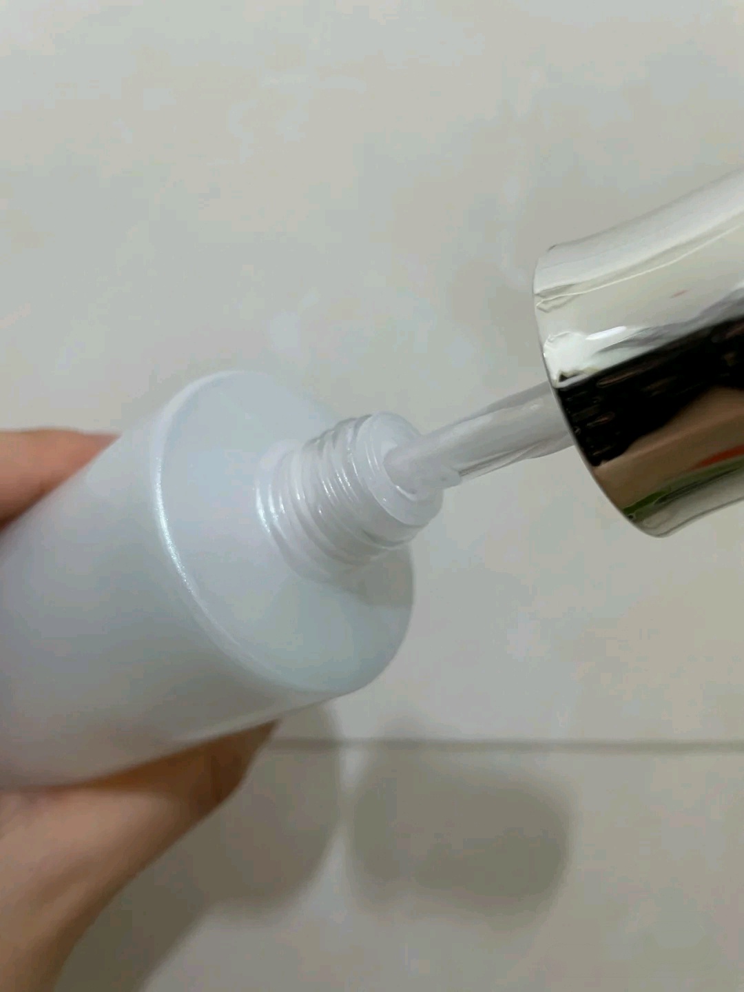 双十一美白精华榜单：sk2小灯泡是王者，olay小白瓶好用平价
