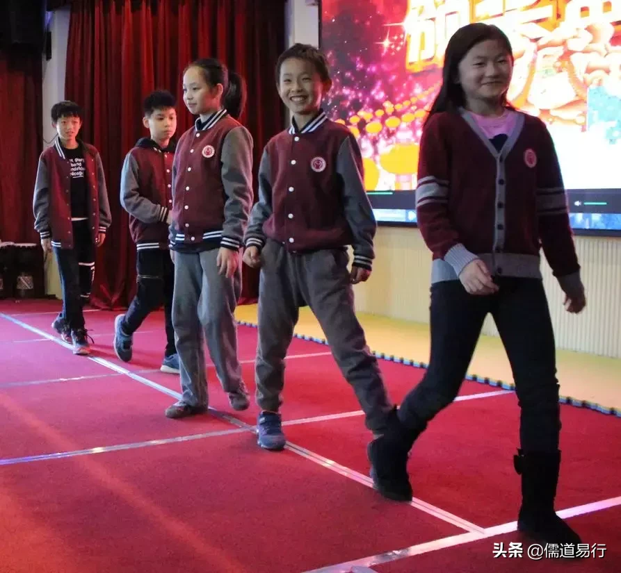 罗浮山附属学校幸福洋溢！期末颁奖典礼