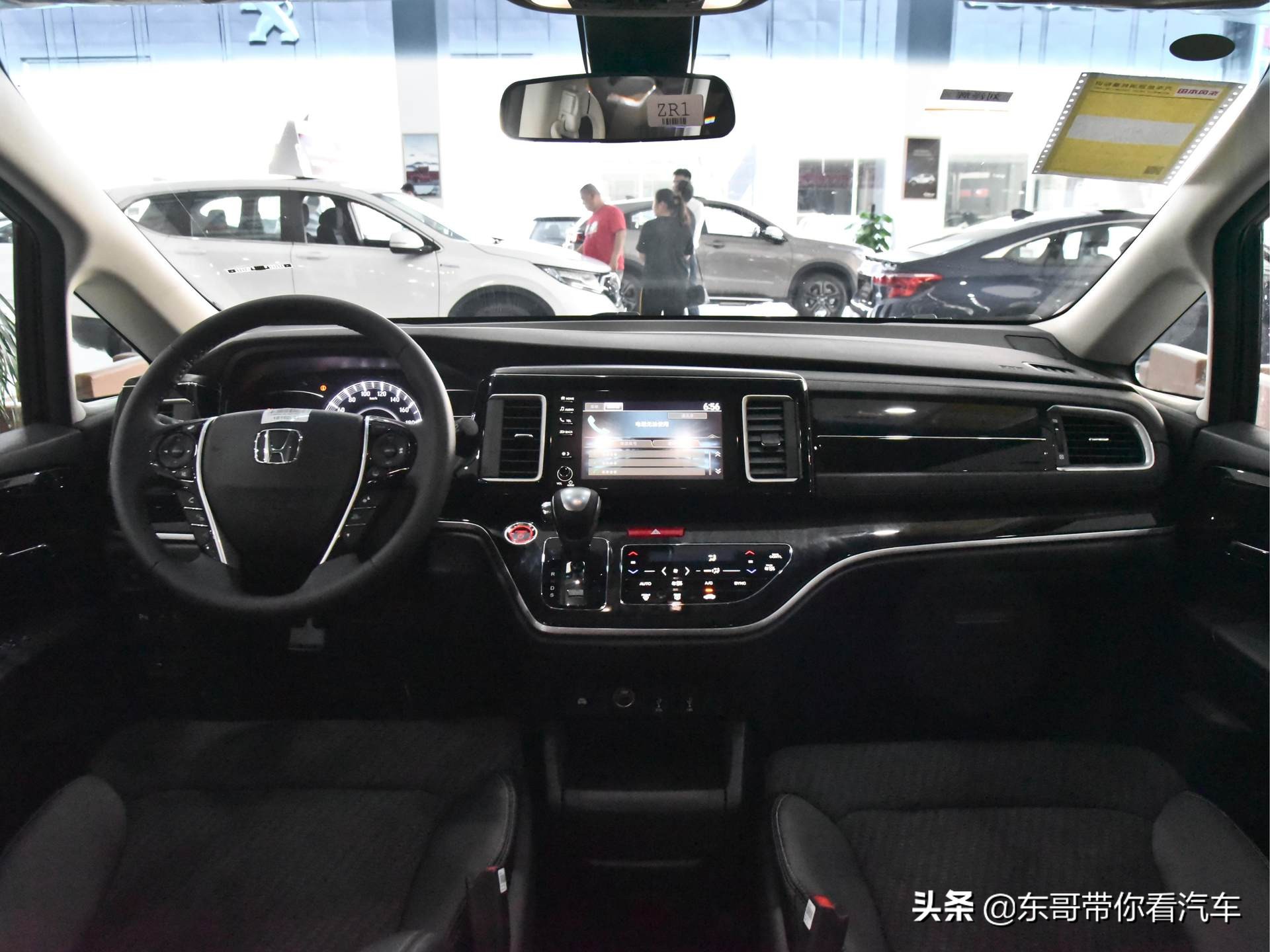 大7座日系大MPV，5.9L低油耗，宽敞耐用，实拍本田艾力绅