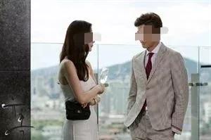 一次醉酒出轨了女领导，占了便宜的我没有窃喜，反倒想一头撞死