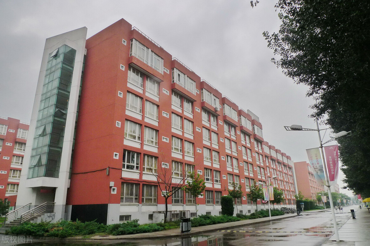 别瞧不起民办三本，第一学历是正经的本科，分享3所民办本科院校