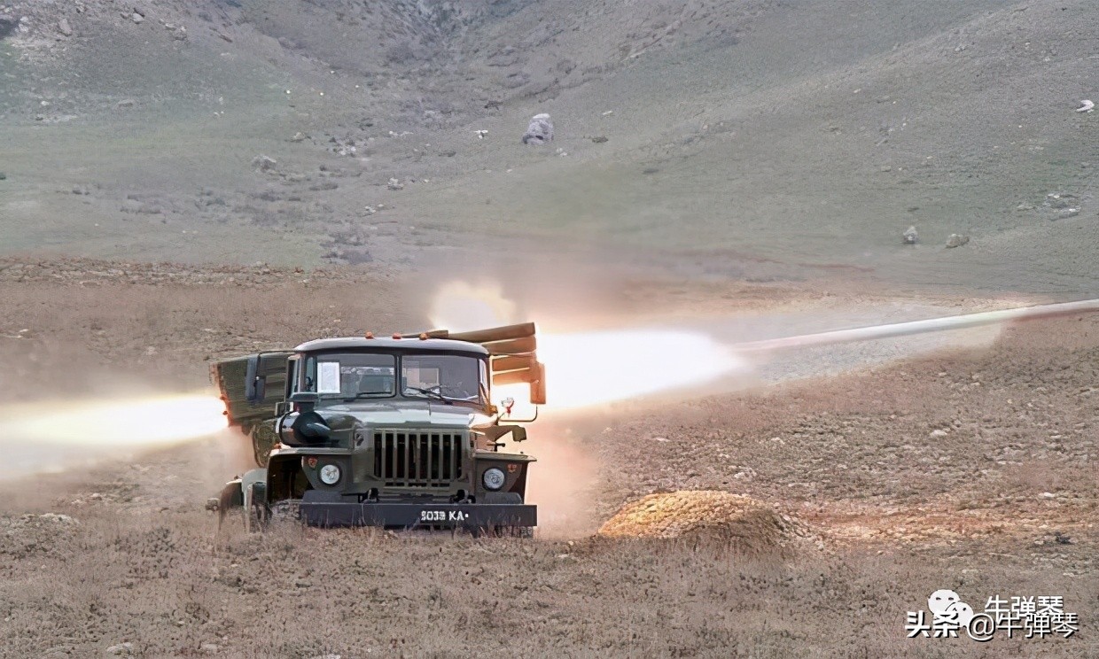 一觉醒来，这两个中国的友好邻国，大打出手了