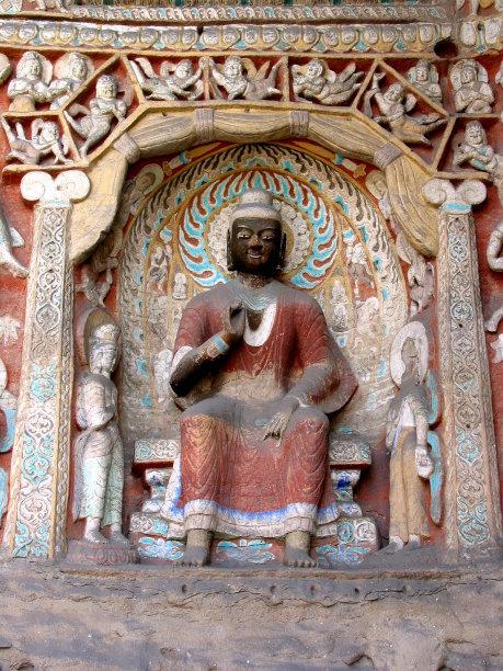 中国三大石窟，中国古代泥塑、石刻艺术的精华，看了不后悔
