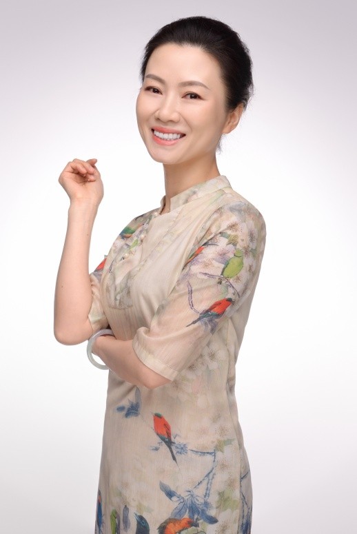 特邀出镜！湖南“女神”教授多次现身《百家讲坛》，如今再登央视舞台！