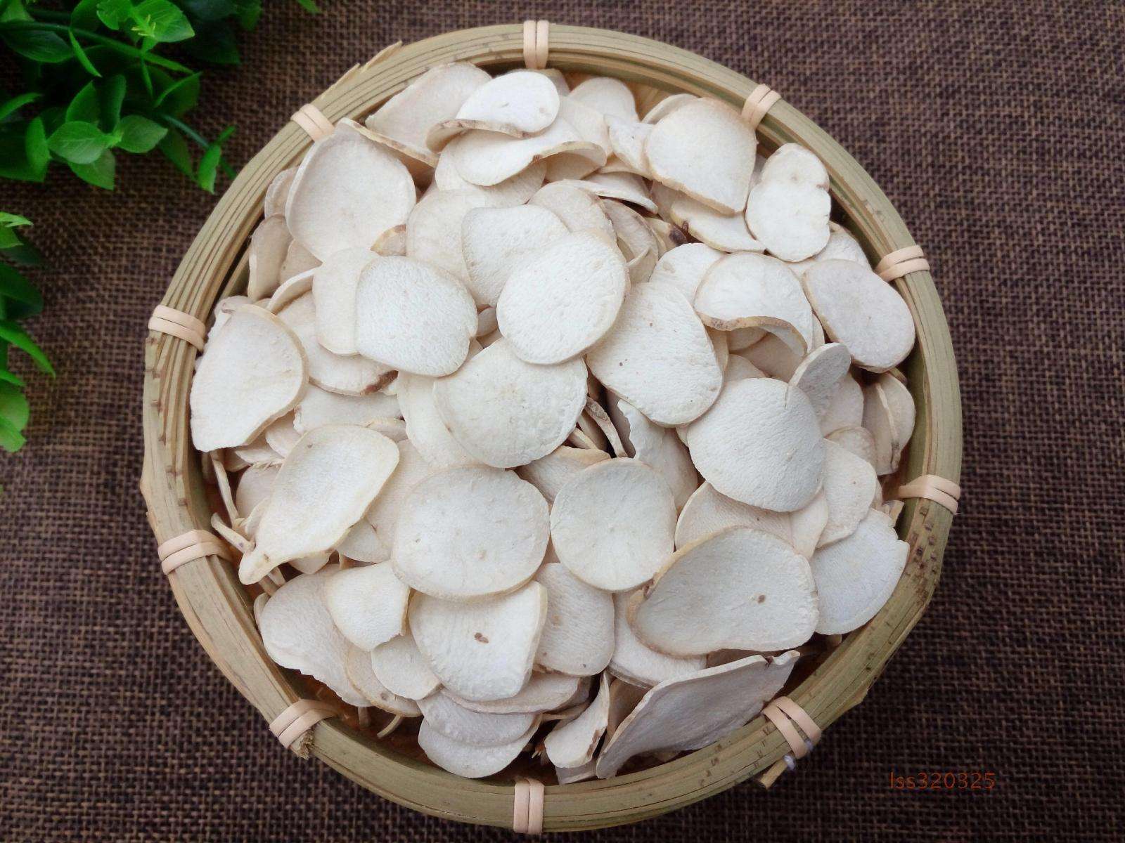 想拥有一头乌黑靓丽的秀发,白首乌将是你最正确的选择