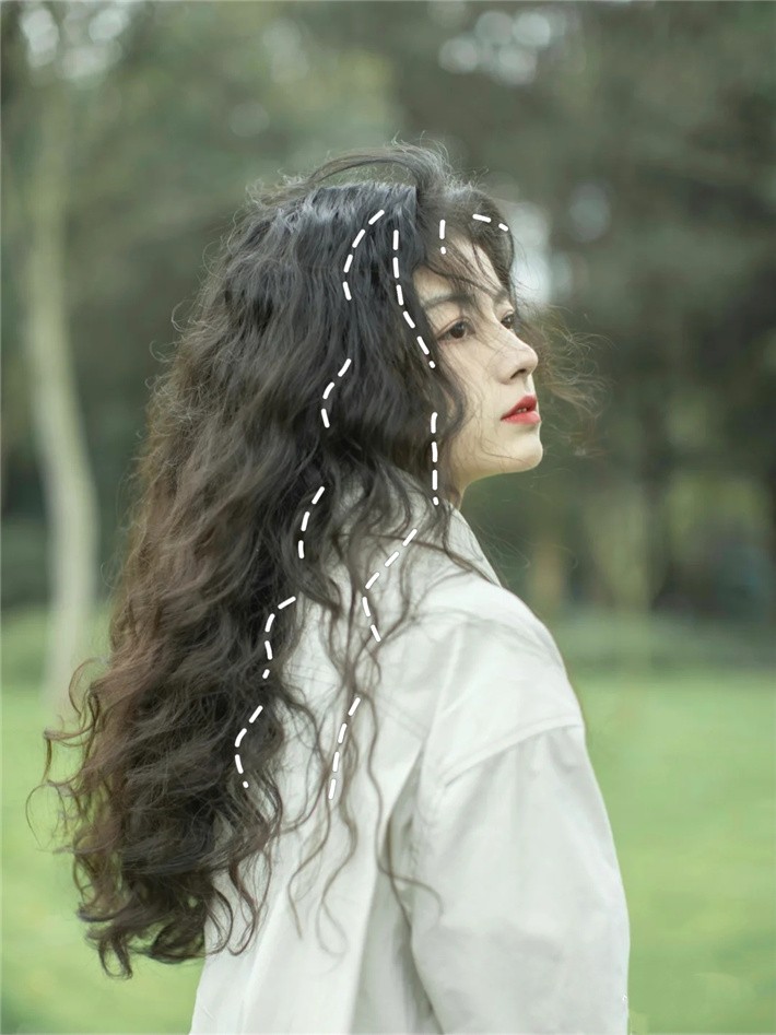 中长发烫发图片(今春流行的5款烫发) - 赤虎壹号