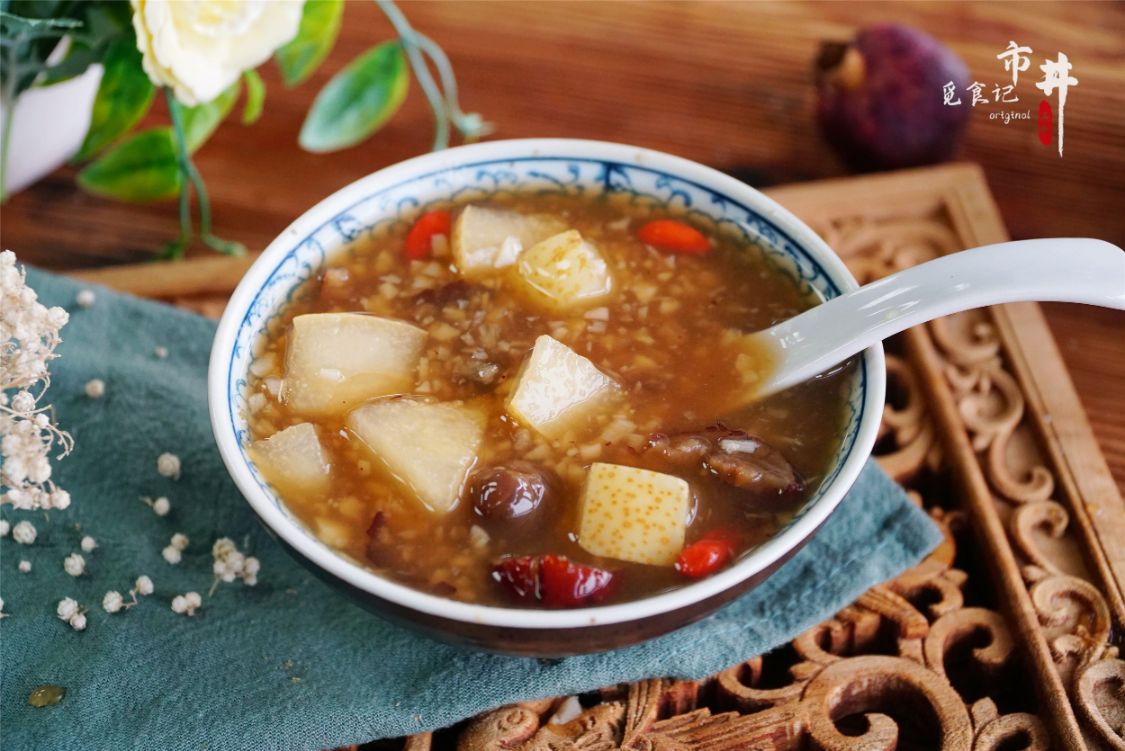 明日小雪，记得“炖3肉、熬3粥、煲3汤”，天冷了常吃，身体受益