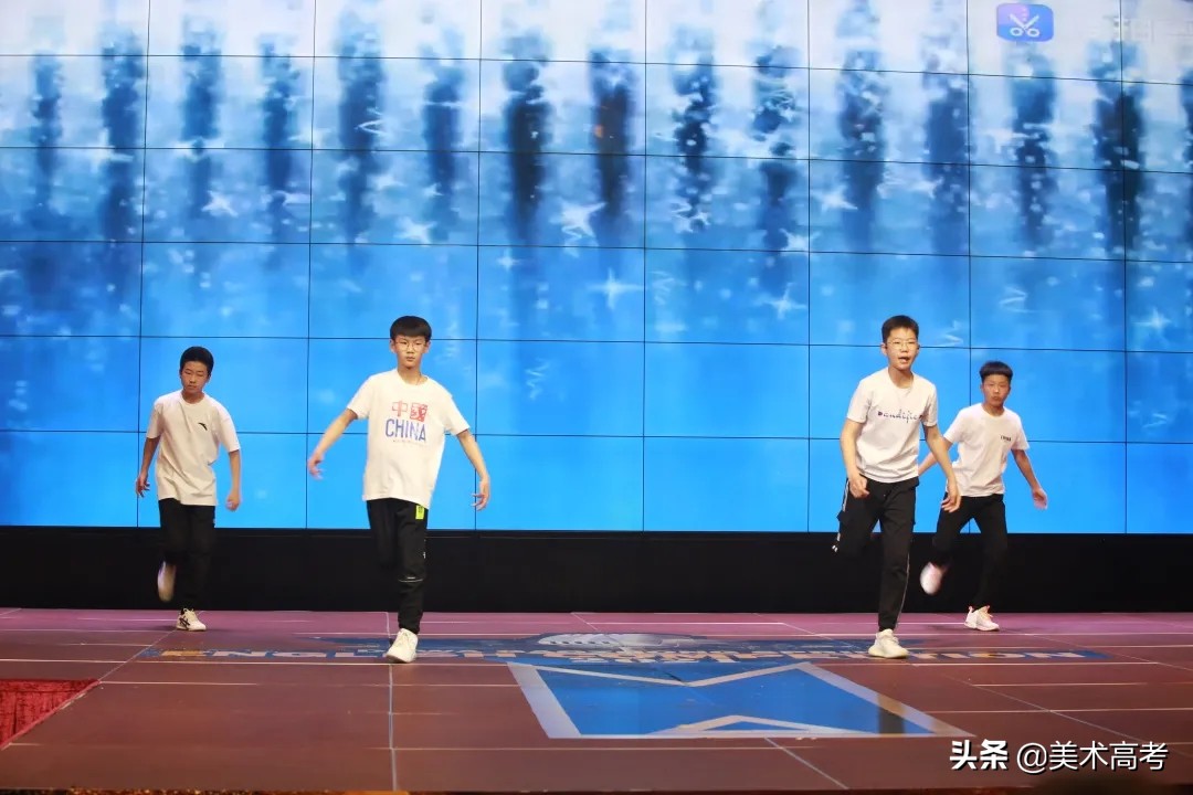 大洼高中2021年春季英语大赛“以赛促学”精彩纷呈