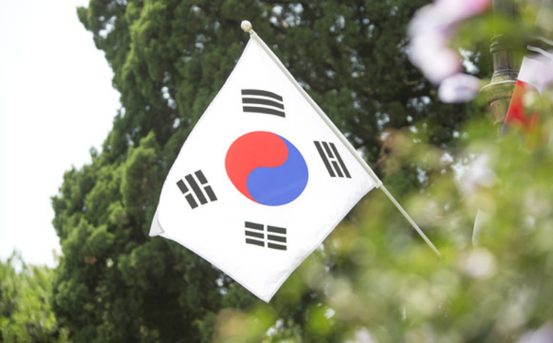 缅甸：一个谋求民主，却混得越来越惨的脆弱小国