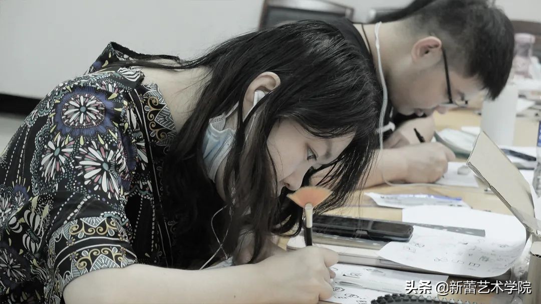 新蕾艺术设计考研/决胜艺术考研，从新蕾走进北印
