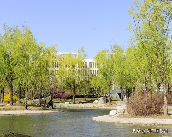 距天安门仅有38公里的大学，以为是北京高校，实际上却不是！