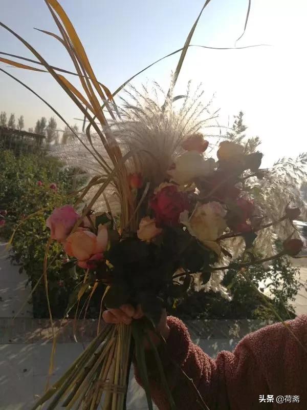 与花艺相伴，诗一袭流年