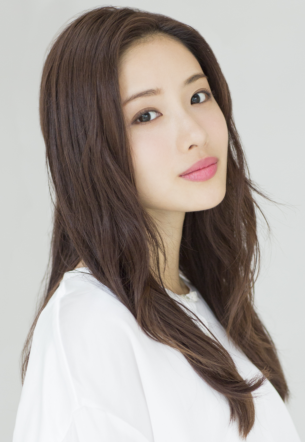 日本最有人氣女演員排行榜前15名