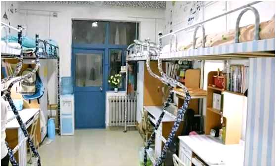 校内要乘电动车，坐拥7个“网红餐厅”，陕西这所211到底有多“大”？