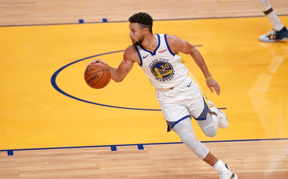 为什么nba不受疫情影响(NBA这么多人感染新冠肺炎，为什么比赛还不暂停或更改形式？)