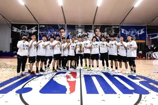 为什么这段时间都说nba(第75个赛季打响！NBA联手草根球员讲述「篮球的力量」)