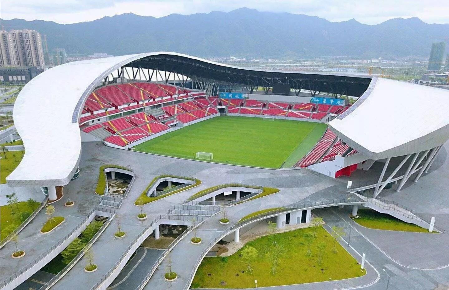 9,晋江足球公园,位于晋江灵源街道曾林社区,总用地面积约8.