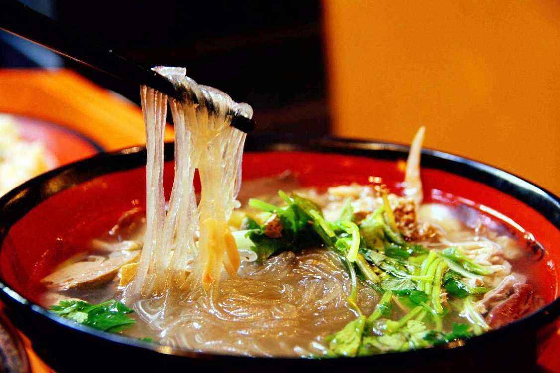 正宗南京鸭血粉丝汤(正宗南京鸭血粉丝汤的专业做法)