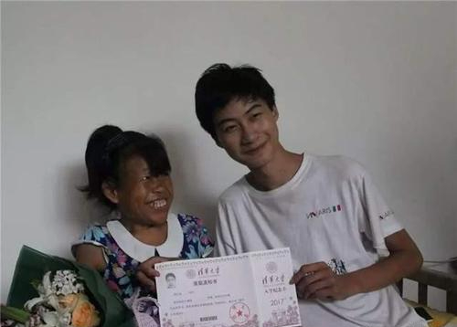 寒门贵子庞众望：父母残疾，靠捡废品维持生活，744分考上清华